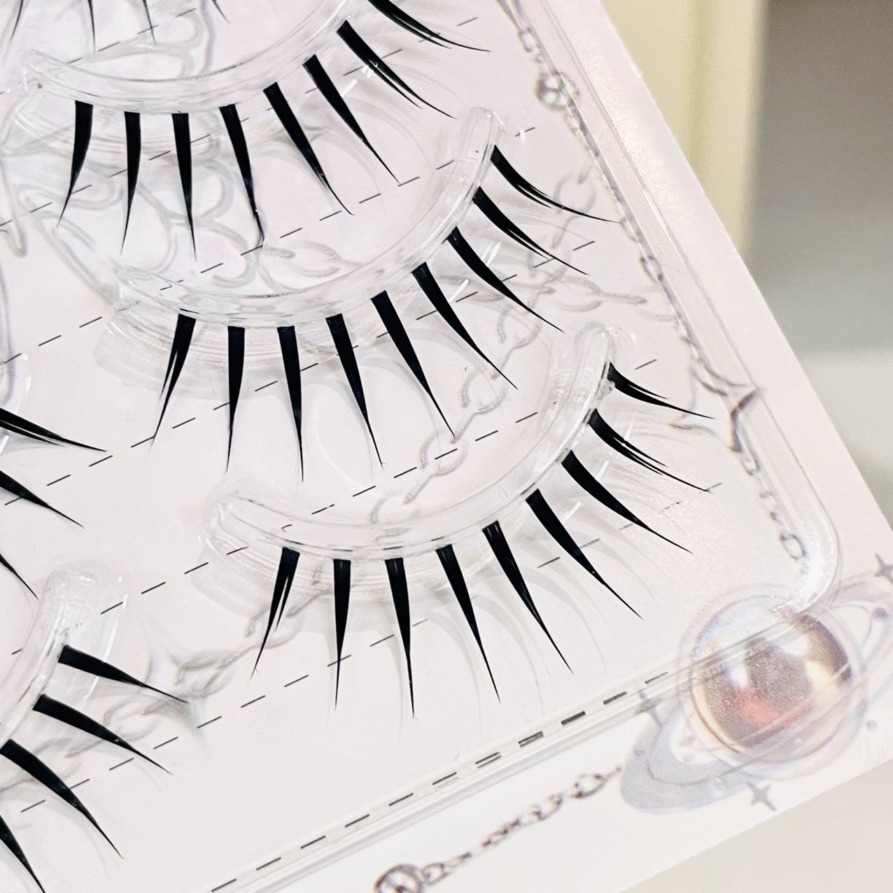 Doudoutian Wet-Look Spiky Full – Eyelash Extension Natural Bewertung und Preis